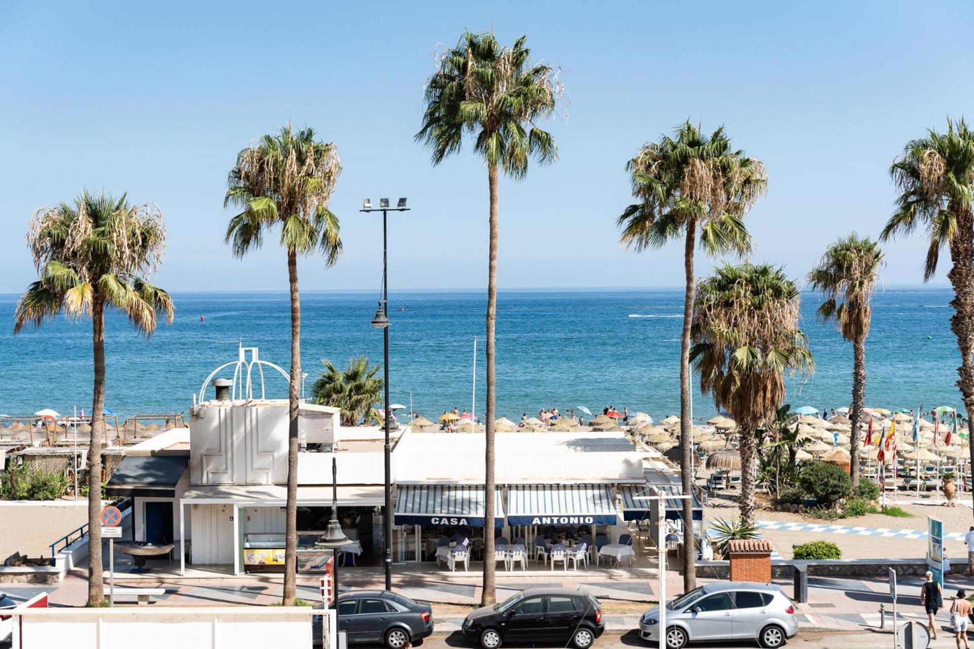 Malagasuite Las Palmeras Torremolinos Exterior foto